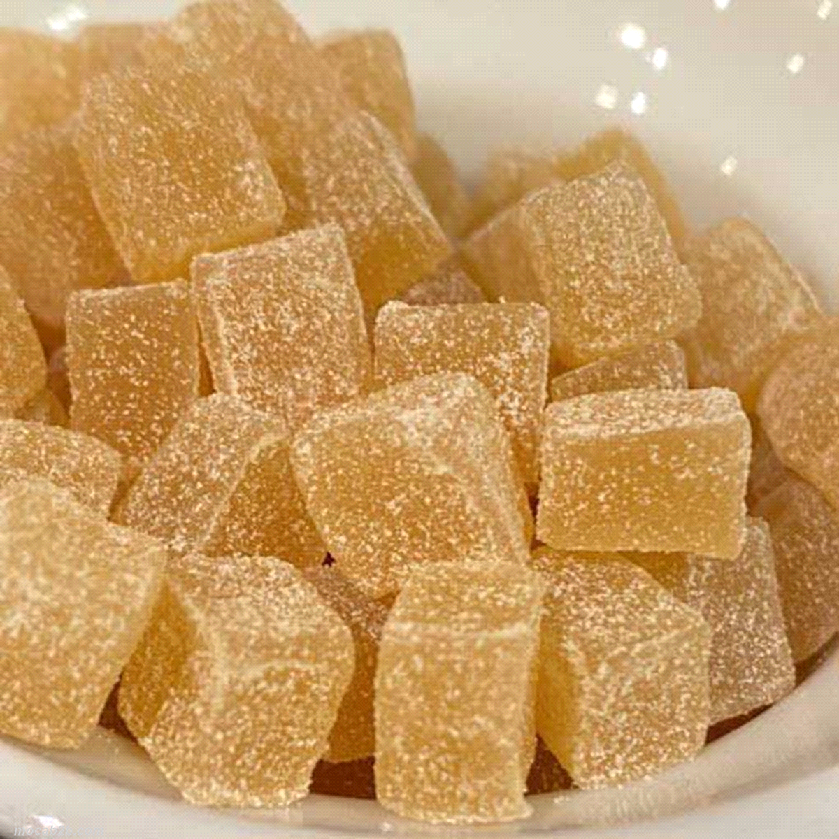 Morbidi cubetti di frutta ideali come inclusioni per impasti da forno: biscotti, plumcake, muffin, torte, panettone e colombe. 