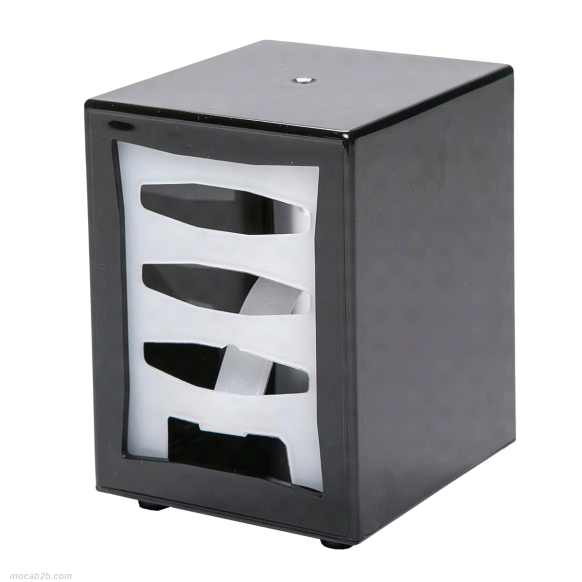 Dimensioni 11x9.5 cm - altezza 14 cm - colore Nero Lucido. 