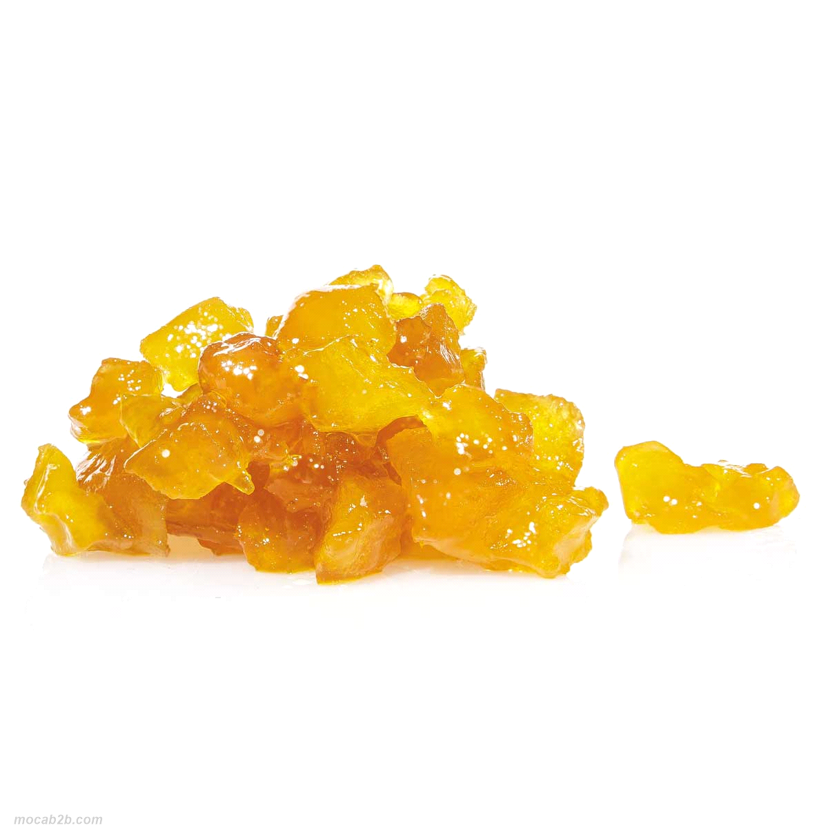 Albicocche a cubetti 6x6 mm
La morbidezza delle albicocche italiane è stata mantenuta nel processo di canditura permettendo di ottenere dei cubetti regolari e dal gusto intenso. 