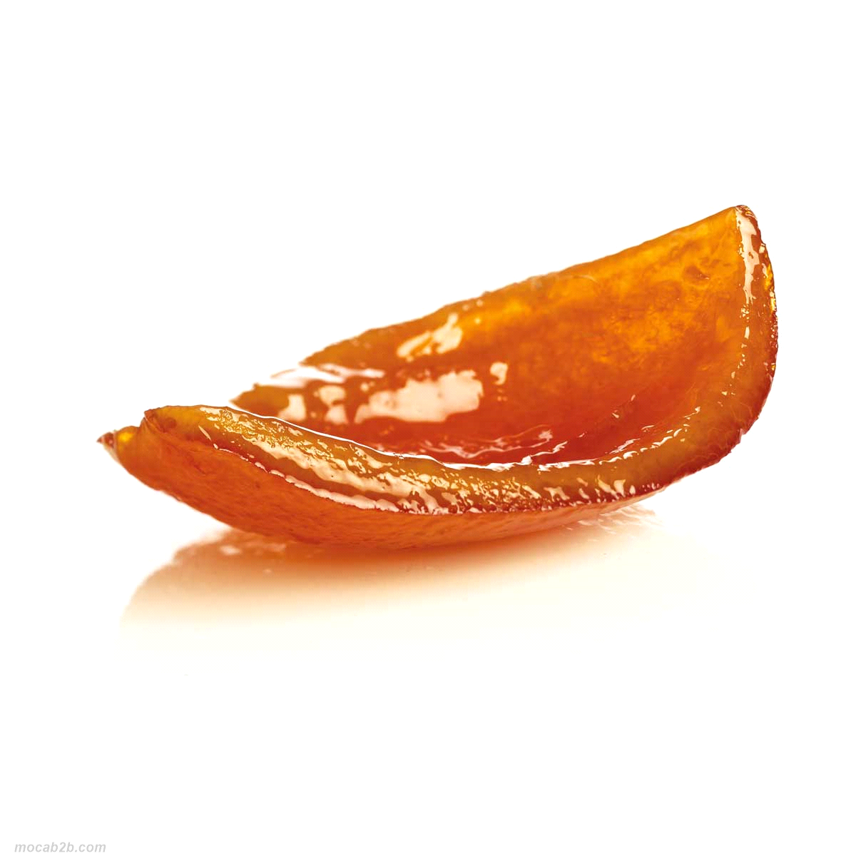 Controllo di filiera, sbucciatura a mano, surgelazione immediata e lenta canditura, preservano gli oli essenziali delle arance per garantire l’aromaticità unica dello scorzone intero. Può essere utilizzato come
decorazione e a piacimento in lievitati, pastiere, torte varie. Ottimi ricoperti di cioccolato. 