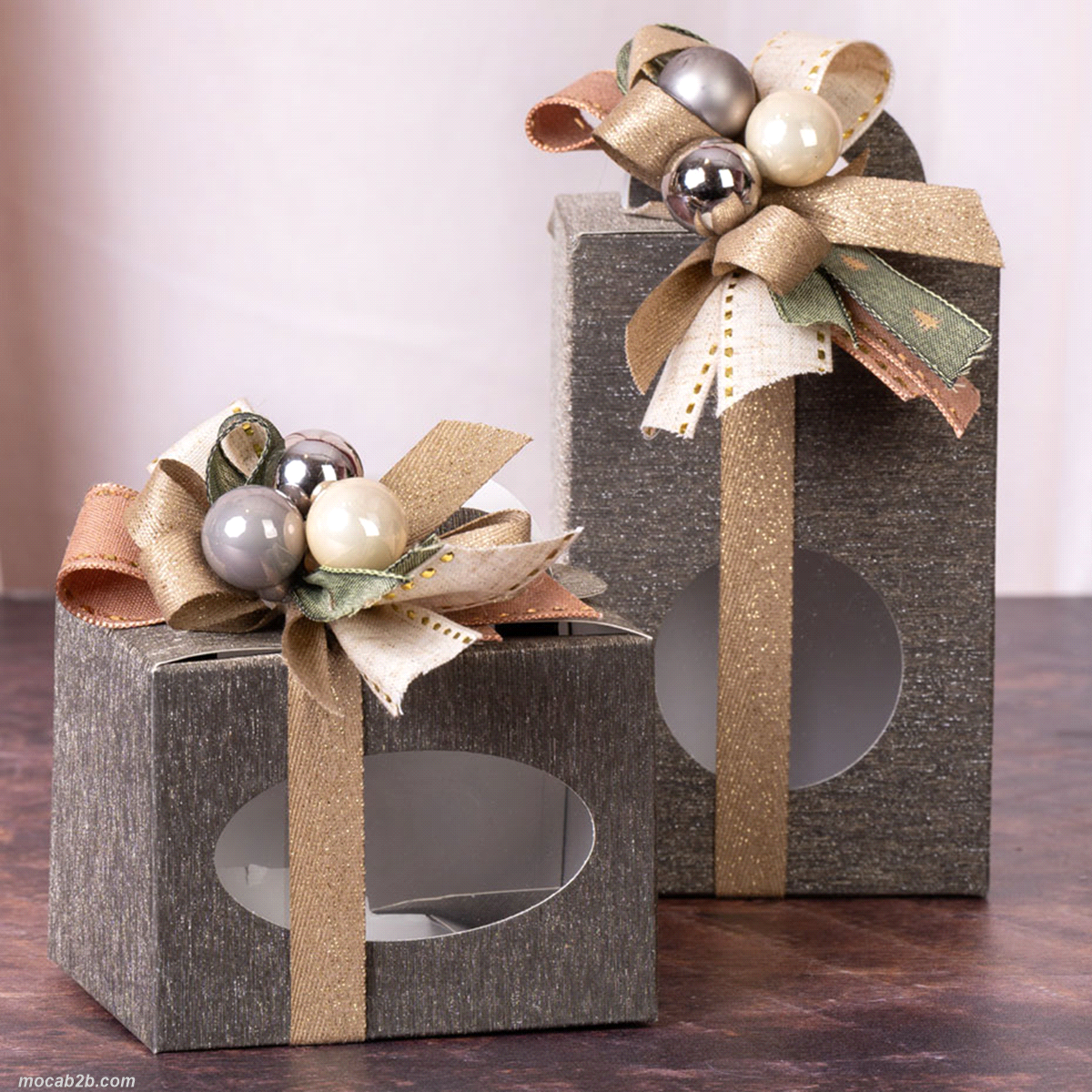 SCATOLA MARRONE C/MANICI 10x7x7 x6pz 