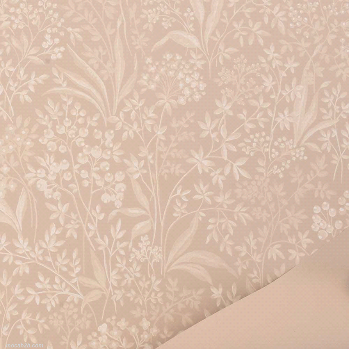 Non adatta al contatto diretto con gli alimenti. 