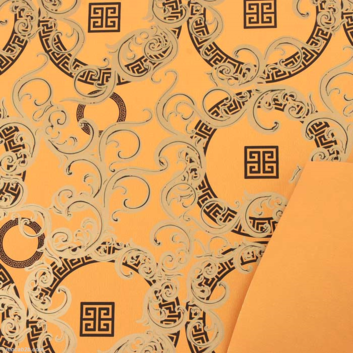 Non adatta al contatto diretto con gli alimenti. 