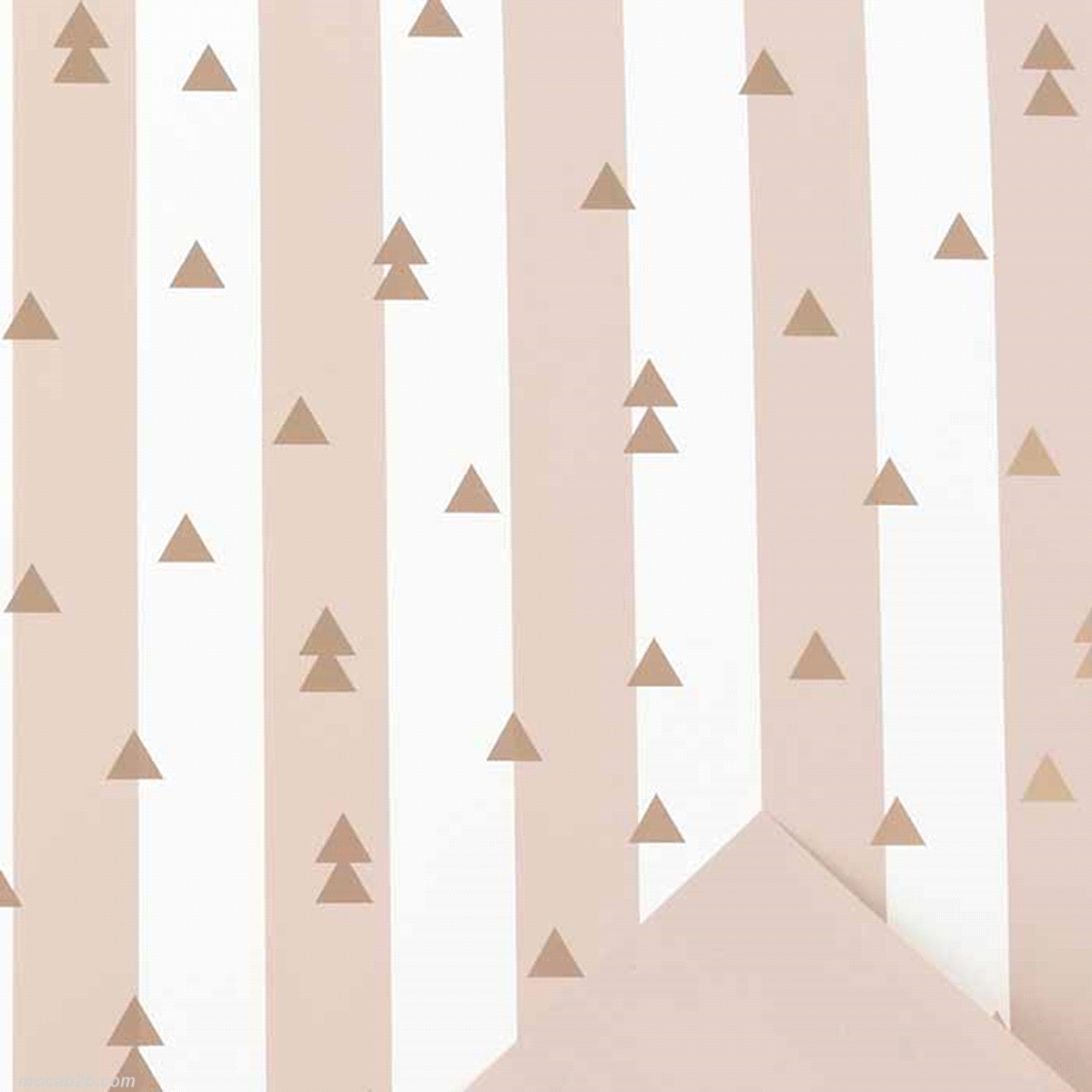 Non adatta al contatto diretto con gli alimenti. 