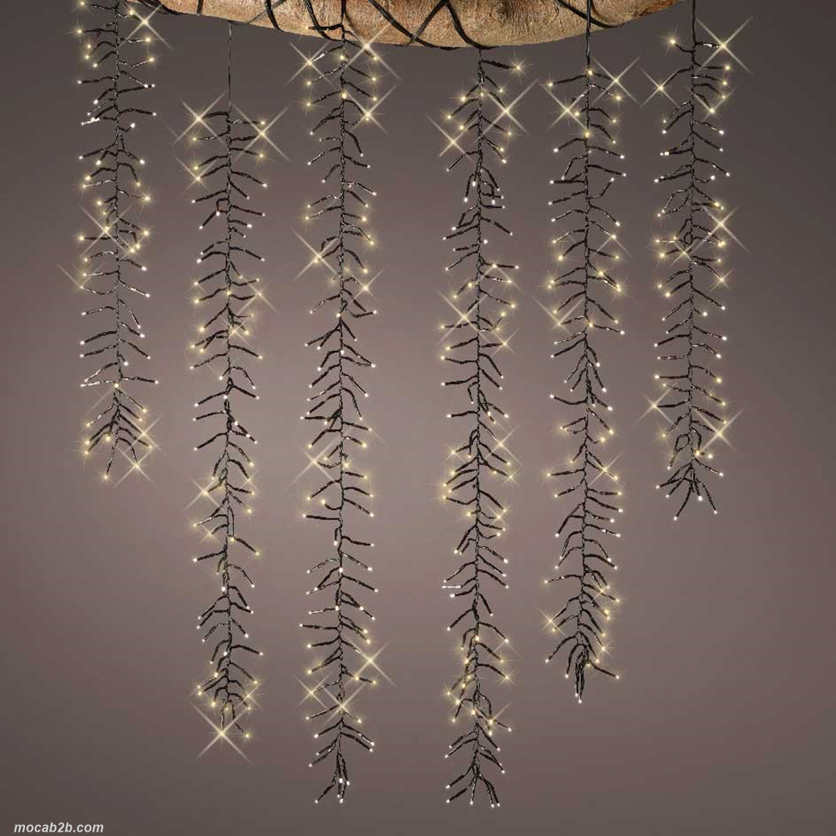 Cascata di lucci nero effetto neve a led bianco caldo con 10 funzioni - da esterno. Lunghezza 200cm. 