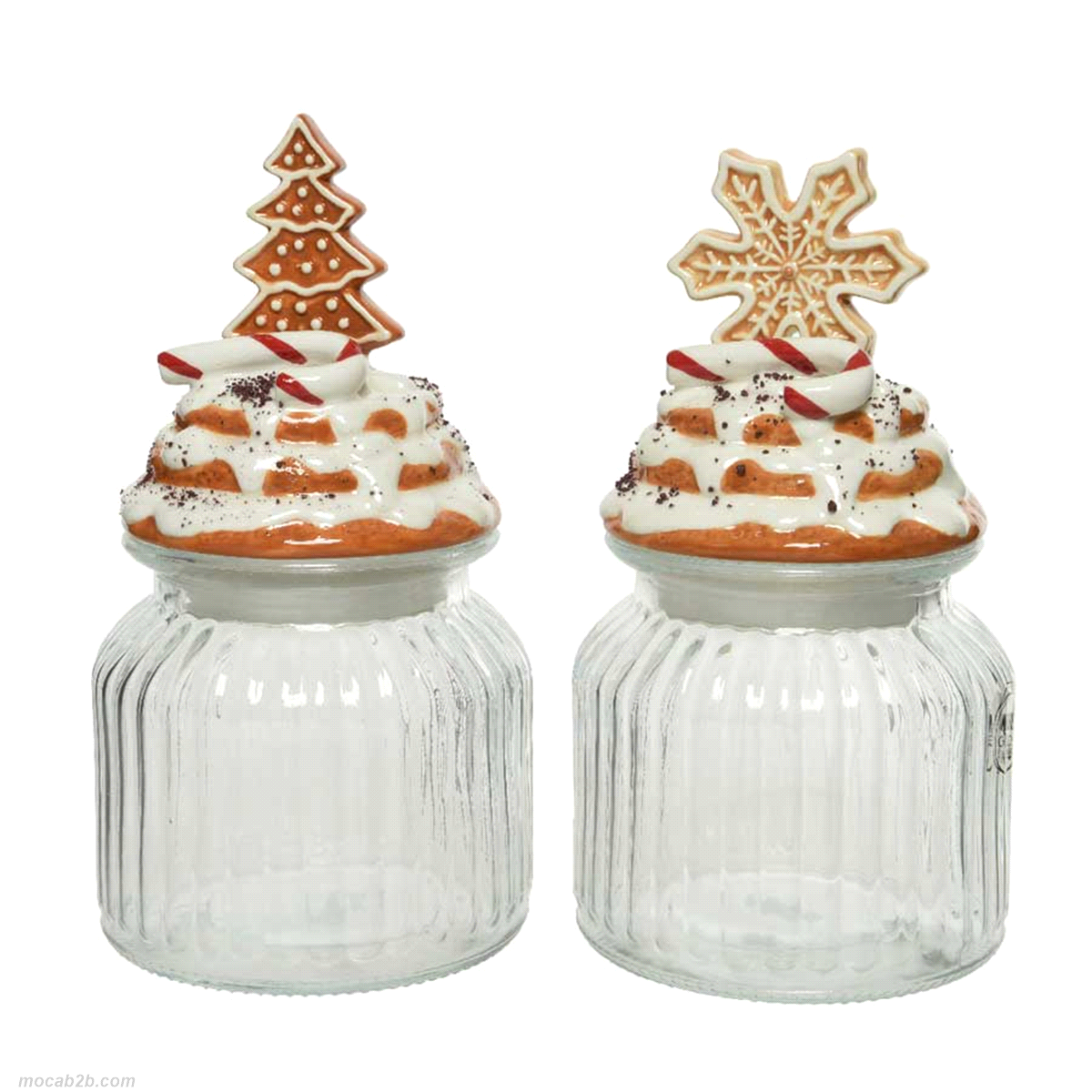 Barattolo vetro trasparente con tappo a forma decorativa di Natale in due modelli assortiti. Misure: diametro 11 h.21cm. 