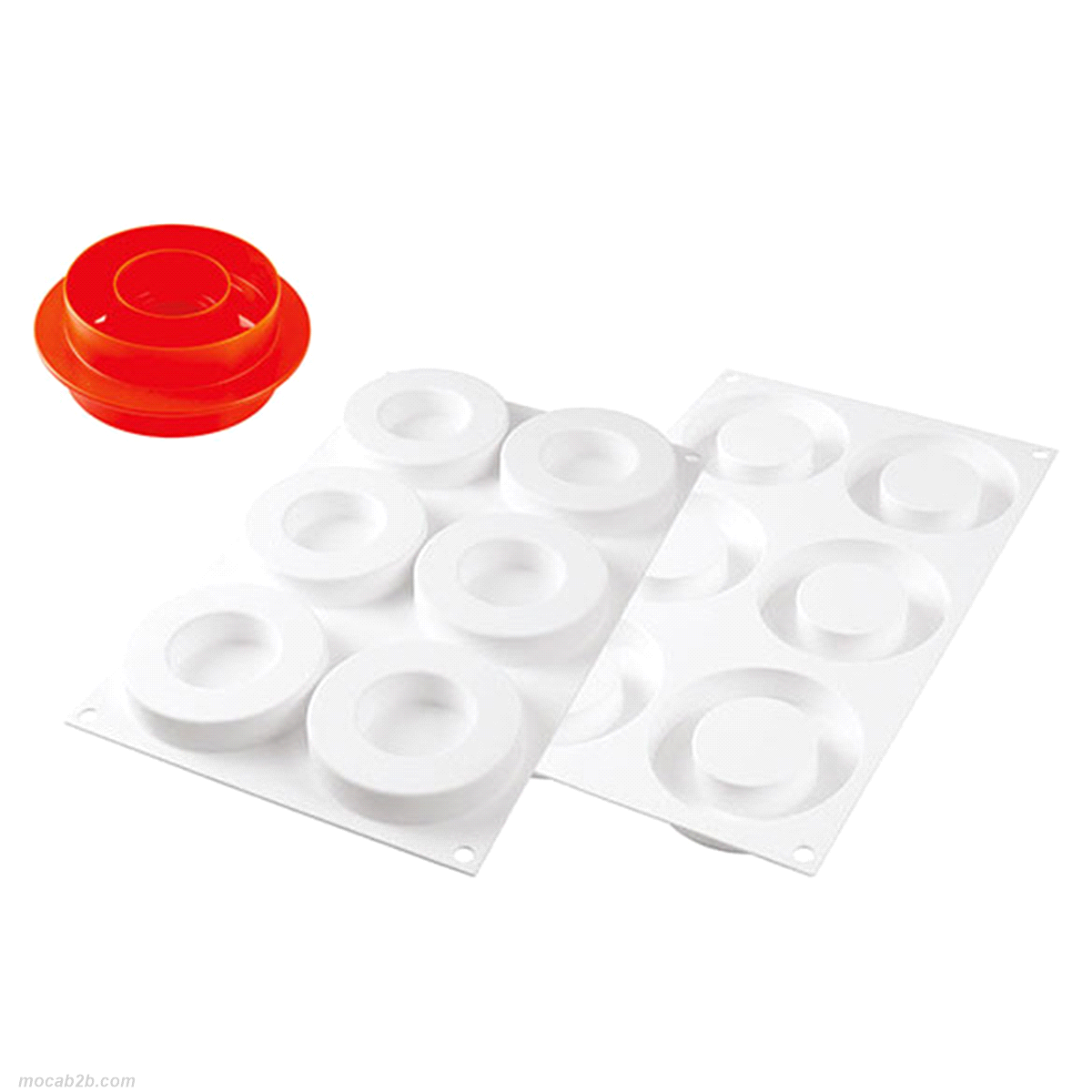Composto da uno stampo multiforma in silicone che permette di realizzare sei semifreddi o preparazioni cotte dal volume di 65 ml ciascuno, uno stampo multiforma per realizzare sei inserti e decorazioni dal volume di 13 ml ciascuno e un pratico tagliapasta doppio uso adatto per realizzare inserti e basi d